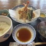 割烹よこ多 - 