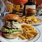 BURGERLION UTSUBO A GOGO - 