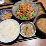 土鍋炊ごはん なかよし はなれ - 