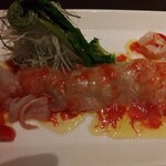 欧風酒場ナベ - 料理写真:天然ヒラメのカルパッチョ千円