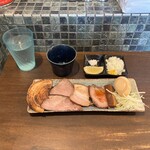 麺屋 みつば クローバー本店 - 特製トッピング"500円♪