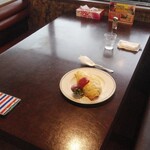 Escargot - 使用过的桌子座位