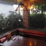 Escargot - 使用过的桌子座位