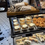 トムキャットベーカリー - 店内