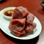 焼肉幸泉 - 赤身角切