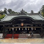 腕打 そばの館 えん野 - 筑波山神社本殿。