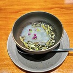 馳走西健一 - ⑧口直し 東広島の旬菜 貝のジュレ