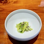 馳走西健一 - ④アオリイカ 袋井のホワイトアスパラガスと
      　バターソース