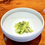 馳走西健一 - ④アオリイカ 袋井のホワイトアスパラガスと
                                　バターソース