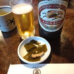 丸五 - 麒麟ラガー大瓶と突出し