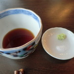 石臼挽き蕎麦香房 山の実 - 辛汁、塩、薬味の山葵