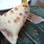 石臼挽き蕎麦香房 山の実 - 生地にはヌキの粒も入っている