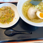 やまむろラーメン - 半チャーハンセット1,000円