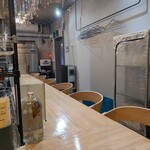 ワインと炭火焼き 松本式 - 内観