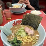 ラーメン山岡家 - 