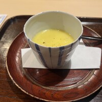 実伶 - 