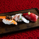 寿司とよ - 料理写真:車エビ・コハダ・マグロ