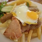 The Outpost Cafe  - ミックスグリル