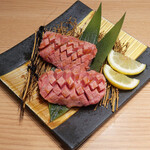 焼肉ホルモンうちだ - ☆和牛厚切りタン（●＾o＾●）☆