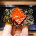 焼肉ホルモンうちだ - ☆幻の生ハラミは韓国海苔で巻き巻き☆