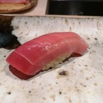 鮨 在 - 中トロ