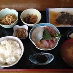 賀老食堂 - 看板メニュー賀老定食