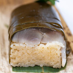 紫野和久傳 - 2025.5 鯖寿司（5切 2,592円）