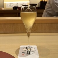五本木 響 - 