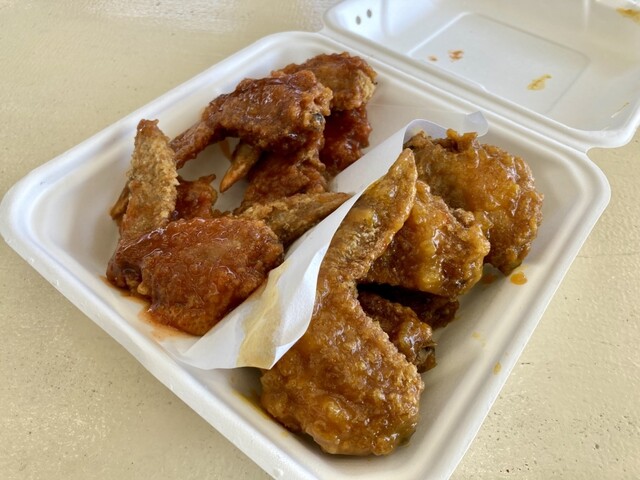 ゴールデン ウィングチキン 道の駅かでな店 （golden wings Chicken