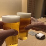 すし処 睦月 - 生ビールでかんぱ～い♪