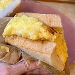 サンドイッチ クラブ - オムレツとハム1,000円