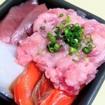 海鳴り丼丸 鶴間駅前店 - 2025年5月6日(火) どんまる丼・シャリ・ネタ大盛　1,010円