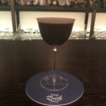 ギンザ ゼニス - 豆を引いて淹れたコーヒーを使うブロッサムシャワー