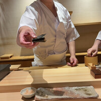 匠 進吾 - 平貝磯辺焼き 生ビール けんじさん