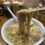 ラーメンの店 ホープ軒 - ワンタンと共に。