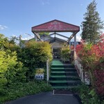 焼肉 白雲亭 - アプローチ