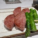 とり囲 - 雲仙ハムとアスパラ串
