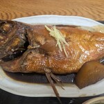 海産亭 - はみ出す煮付け