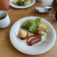ウォルプタス 東京駅グランルーフ店 - 