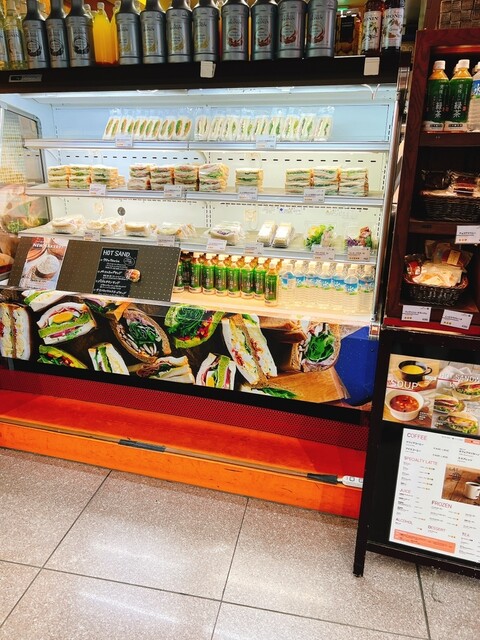 Cafe Rat Nijuugo Do Shinagawaekiten photo 3