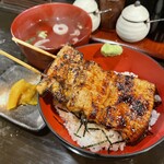 うなぎ串焼き くりから - 