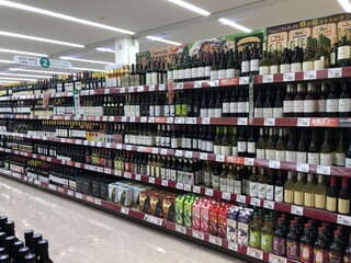 ツルヤ - この列全部アルコール