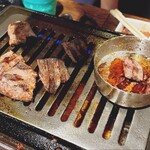 ホルモン焼肉酒場 ふたば - 