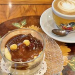 ニーノ カフェ - ヘーゼルナッツティラミス