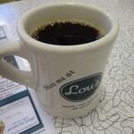 Lou's Restaurant & Bakery - ドリンク写真:おかわり自由のコーヒー