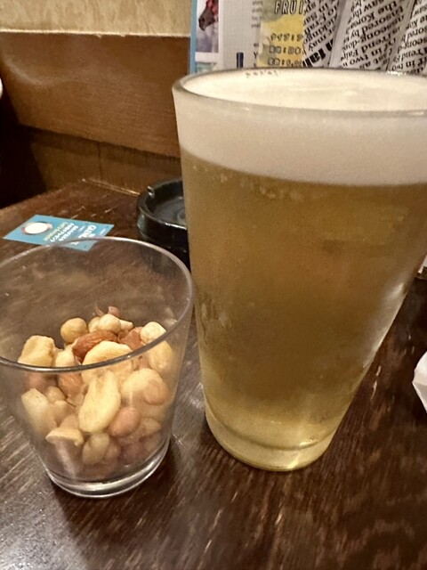 82 Shinjuku West Exit Large Guard photo 5