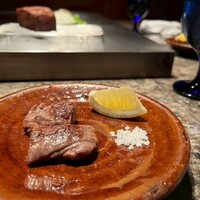 ステーキハウス ミディアムレア - 