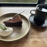 Cafe&Confectionery スズノイエ - 