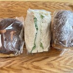 カスタード - アーモンドチョコ、ツナサンド、フランシス