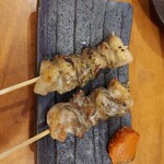 酒場タニスケ - ぼんじり　せせり　塩